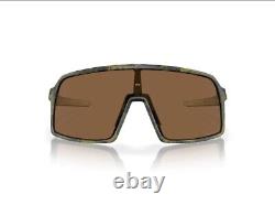 Man's Sunglasses Oakley Sutro S