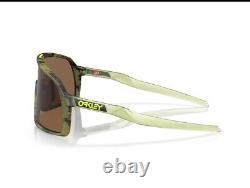 Man's Sunglasses Oakley Sutro S