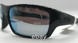 Mens Oakley Turbine Black Frames With Blue Polarized Lens Sunglasses OO9263-14 NWT