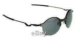 NEW Authentic OAKLEY TAILEND Carbon with Grey Lens Mens Oval Sunglasses OO 4088-05