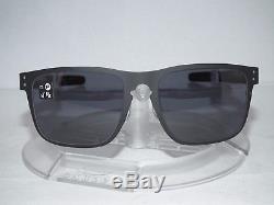NEW OAKLEY HOLBROOK METAL Sunglasses OO4123-01 55 Matte Black / Grey 0155