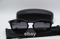 NEW OAKLEY OO9439-0150 PITCHMAN R SATIN BLACK AUTHENTIC SUNGLASSES WithCASE 50-19