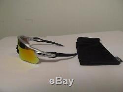 NEW OAKLEY RADAR EV PATH Sunglasses. Silver / Fire Iridium