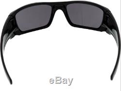 NEW Oakley Fuel Cell in Black w Grey lens Men's Rectangle Sunglass oo9096-01