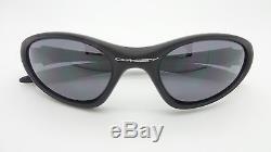 NEW Oakley Minute 1.0 2nd Gen Sunglasses Matte Black / Black Iridium 04-081 USA