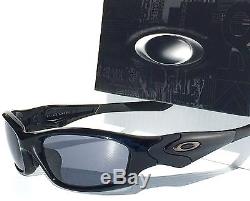 NEW Oakley STRAIGHT JACKET POLARIZED BLACK Iridium Lens Sunglass 9038-0359