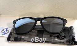 NIB Authentic Oakley Frogskins GP75 Sunglasses Matte Black with Black Iridium Lens
