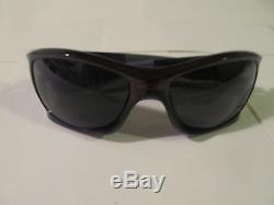 New Authentic Oakley Pit Bull Sunglasses. Polished Rootbeer with Dark Grey