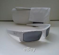 New OAKLEY GASCAN S Small Polished White Grey Lens Sunglasses RARE splice plate