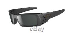 New OAKLEY Sunglasses GASCAN Matte Black Frame-Grey Lens 03-473 Made in USA
