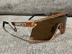 New Oakley BXTR Metal OO9237-1039 Trans Ginger Prizm Bronze Sunglasses