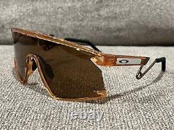 New Oakley BXTR Metal OO9237-1039 Trans Ginger Prizm Bronze Sunglasses