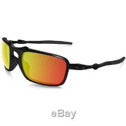 New Oakley Badman Dark Carbon Ruby Iridium Polarized Mens Sunglasses OO6020-03