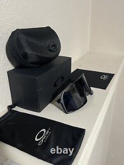 New Oakley Sutro Men's Sunglasses Black