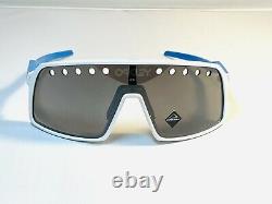 New Oakley Sutro Vented Sunglasses White & Blue Frame Prizm Black Lens Limited