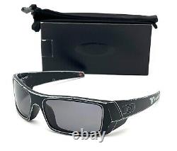 OAKLEY GASCAN OO9014-B9 Distressed Black / Prizm Grey Polarized 60mm Sunglasses