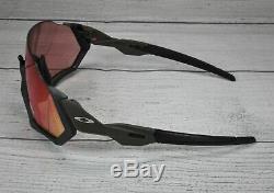 OAKLEY OO9401 17 Flight Jacket Steel Prizm Trail Torch 37 mm Men's Sunglasses