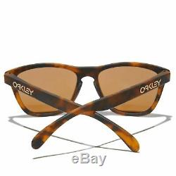 OO9013-C5 Mens Oakley Frogskins Sunglasses