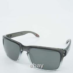 OO9102-O2 Mens Oakley Holbrook Polarized Sunglasses