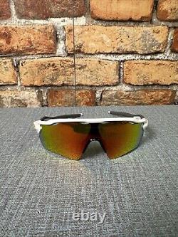 OO9208-16 Mens Oakley Radar EV Path Polarized Sunglasses