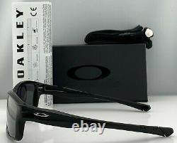 OO9247-09 Mens Oakley Chainlink Sunglasses Black Ink/Black Iridium Polarized