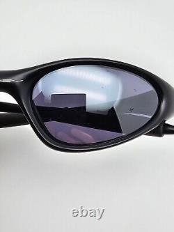 Oakley 04-081 Minute Gen 2 Black Frame Black Iridium Lens Sunglasses w Case 54mm