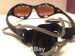 Oakley 2000 Water Jacket Mens Sunglasses Complete Kit Lens, Case, Solution