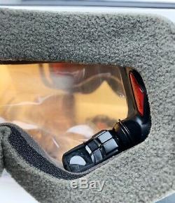 Oakley Airwave 1.5 Goggles OO7049-06 Black Iridium Silver Text HUD Bluetooth GPS
