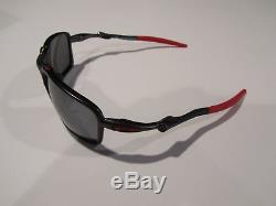 Oakley Badman Scuderia Ferrari Collection Sunglasses Carbon Polarized OO6020-07