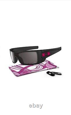 Oakley Batwolf Polarized Breast Cancer Awareness Sunglasses withRARE Pink Icons