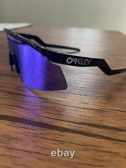 Oakley Black Hydra Violet Prizm Lenses Sunglasses Minor Scratches