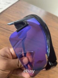 Oakley Black Hydra Violet Prizm Lenses Sunglasses Minor Scratches
