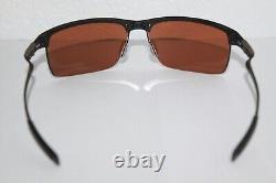 Oakley CARBON BLADE POLARIZED Sunglasses OO9174-1066 Carbon Fiber PRIZM Tungsten