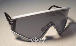 Oakley Eyeshade Heritage Collection Shied Sunglasses Polished Grey / Grey Lens