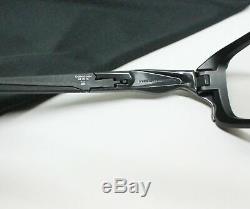 Oakley FIELD JACKET Sunglasses OO9402-0664 Black With Clear Black PHOTOCHROMIC
