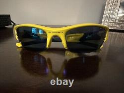 Oakley Flak Jacket Men's Sunglasses Michigan wolverines NEW Authentic