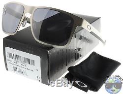 Oakley Holbrook Metal Sunglasses OO4123-0355 Satin Chrome Black Iridium BNIB