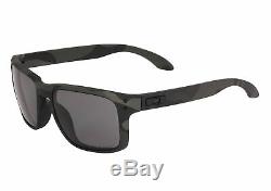 Oakley Holbrook OO9102-92-55 Men's Multicam Black/Polarized Grey Lens Sunglasses
