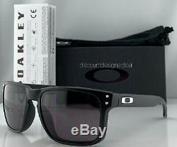 Oakley Holbrook Square Sunglasses OO9102-01 Matte Black Warm Grey Lenses NEW