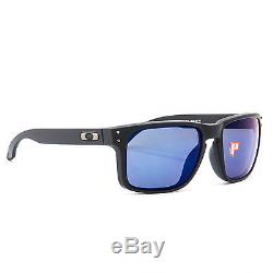Oakley Holbrook Sunglasses OO9102-52 Matte Black / Ice Iridium Polarized Lens