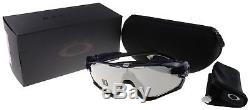Oakley Jawbreaker Sunglasses OO9290-12 Navy Chrome Iridium Polarized Lens NIB