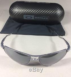 Oakley Men's OO4060-06 Crosshair Polarized Sunglasses! Authentic