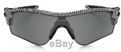Oakley Men's Radarlock Path Black Iridium Polarized Sunglasses + Clear Lens
