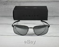 Oakley OO4075 05 SQUARE WIRE Mt Black iridium polarized 60 mm Men's Sunglasses