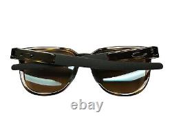 Oakley OO9250-0457 Actuator Sunglasses Brown Havana Blue Mirror Polarized withcase