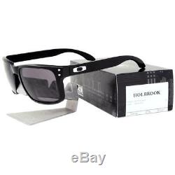 Oakley OO 9102-01 HOLBROOK Matte Black Frame Warm Grey Lens Mens Sunglasses