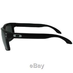 Oakley OO 9102-02 Holbrook Polished Black Polarized Grey Lens Mens Sunglasses