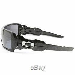 Oakley Oil Rig Black Iridium Rectangular Men's Sunglasses 0OO9081 24-058 28
