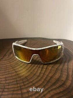 Oakley Oil Rig Sunglasses- white / Grey RARE