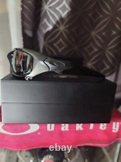 Oakley Pit Boss 1 Polished Black/Gunmetal Lens VR28 Black Iridium Polarized